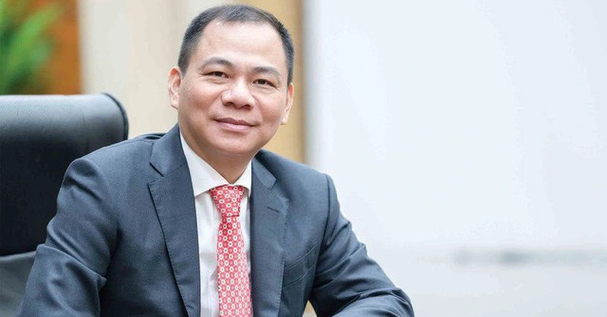 Le milliardaire Pham Nhat Vuong dépense son propre argent pour investir près de 2 milliards de dollars dans VinFast