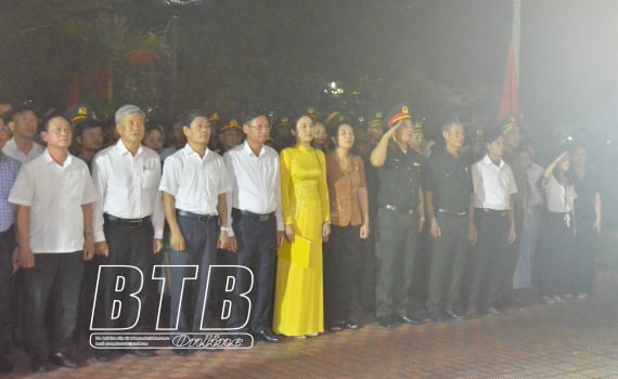 Districts and cities: Solemnly organize candle lighting ceremonies to pay tribute to heroic martyrs