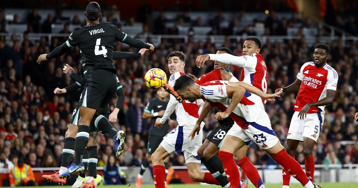 Van Dijk đóng vai ‘chàng hề’, Liverpool bị Arsenal ngắt mạch thắng: Mất luôn ngôi đầu