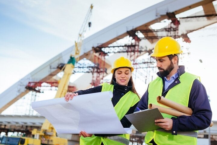 La gestion de la construction est enseignée par de nombreuses écoles. (Illustration)