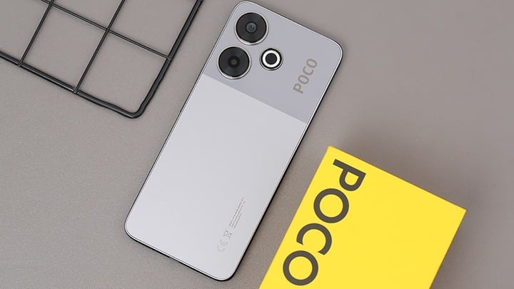 هاتف Xiaomi POCO M6.