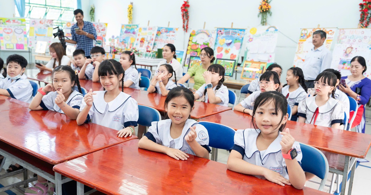 More than 8,000 students in a district in Ho Chi Minh City benefit from a project