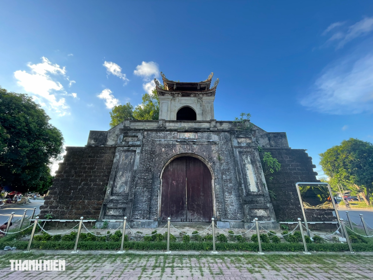 Visita la 'Ciudad Roja' para ver la ciudadela de 200 años de antigüedad.