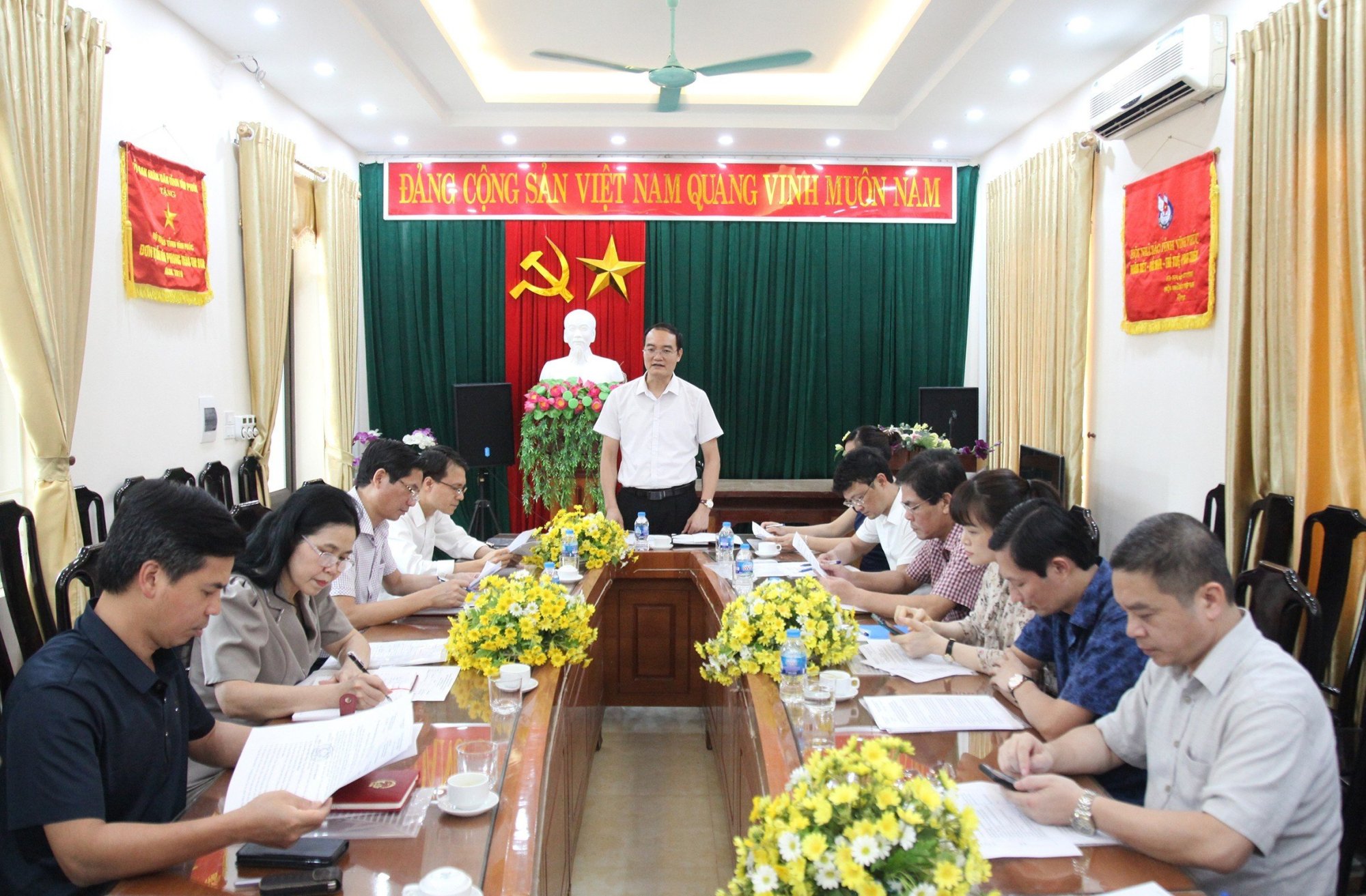 พิธีมอบรางวัลหนังสือพิมพ์จังหวัดวินห์ฟุก ครั้งที่ 12 ประจำปี 2023 คาดว่าจะจัดขึ้นในวันที่ 19 มิถุนายน 2023 รูปภาพ 1