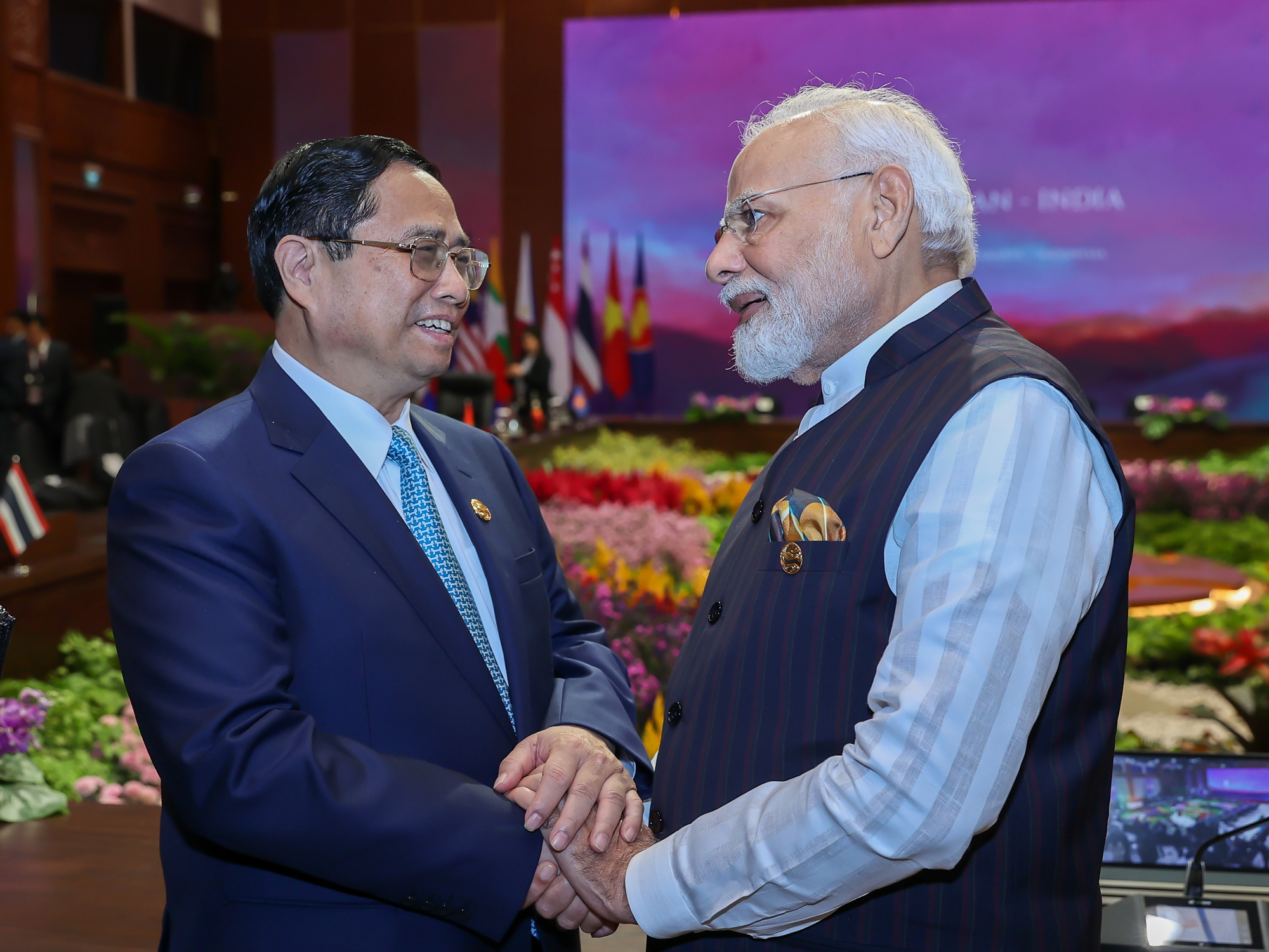 Prime Minister Pham Minh Chinh meets with the Secretary General of the United Nations and leaders of Singapore, India, and the Philippines photo 2