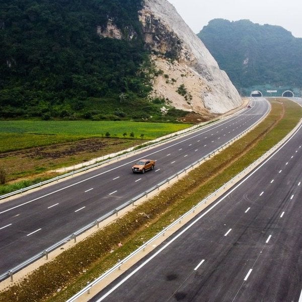 Nâng tốc độ di chuyển tối đa lên 90km/h đối với 8 tuyến cao tốc