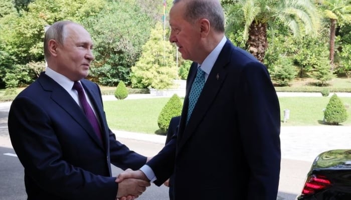 Poutine prêt à prolonger l'accord sur les céréales ukrainiennes lors de sa rencontre avec Erdogan