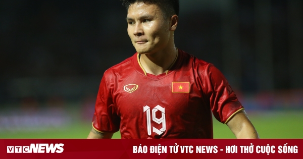 Quang Hai y sus compañeros perdieron el ritmo en el partido cuando el entrenador Troussier debutó con el equipo de Vietnam.