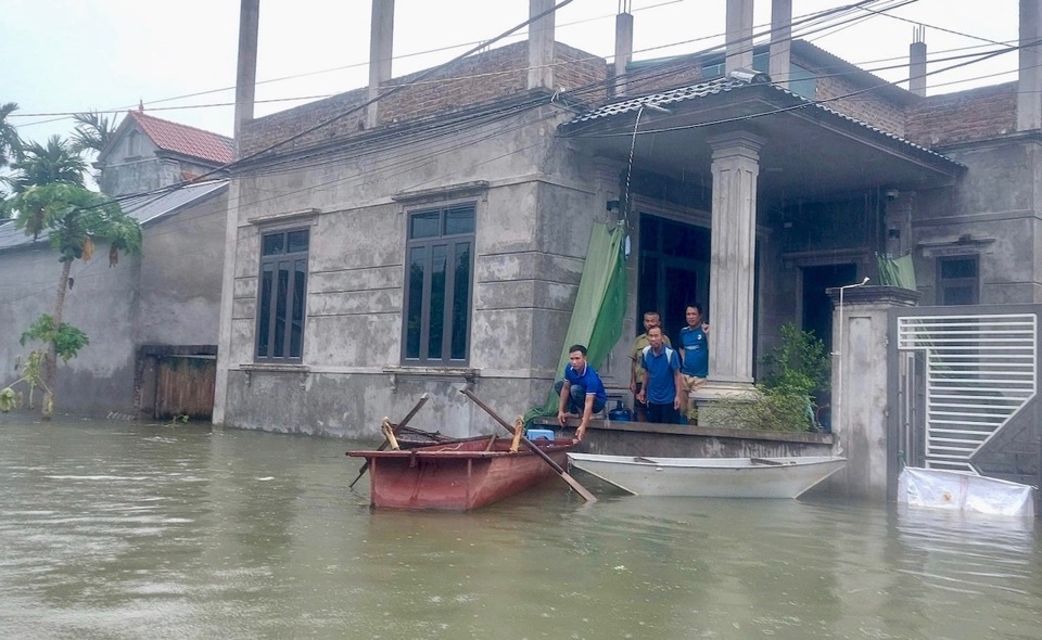 Vùng ven sông Bùi thuộc huyện Chương Mỹ có khả năng còn ngập trong 4 - 6 ngày tới.