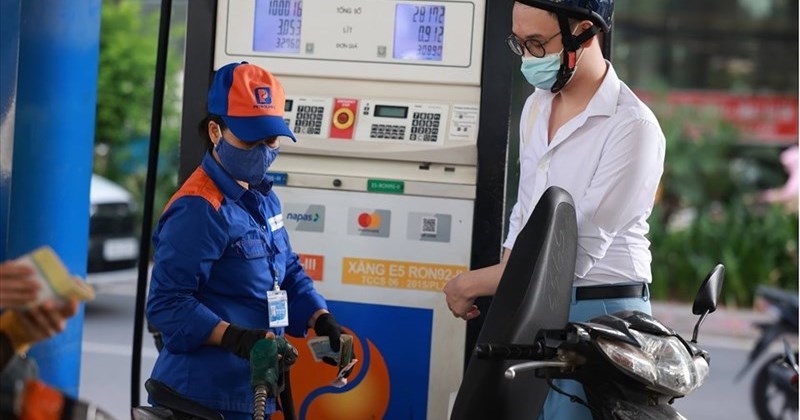 Coinciding with Lunar New Year holiday, how will gasoline prices be adjusted?