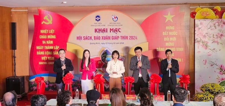 quang ninh khai mac hoi sach bao xuan giap thin 2024 tai thanh pho ha long hinh 1