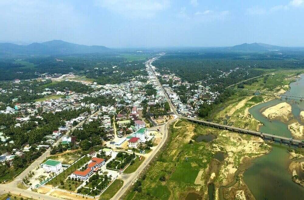 Die Stadt Hoai Nhon verändert sich dank politischem Kapital. Foto: NHCSXH