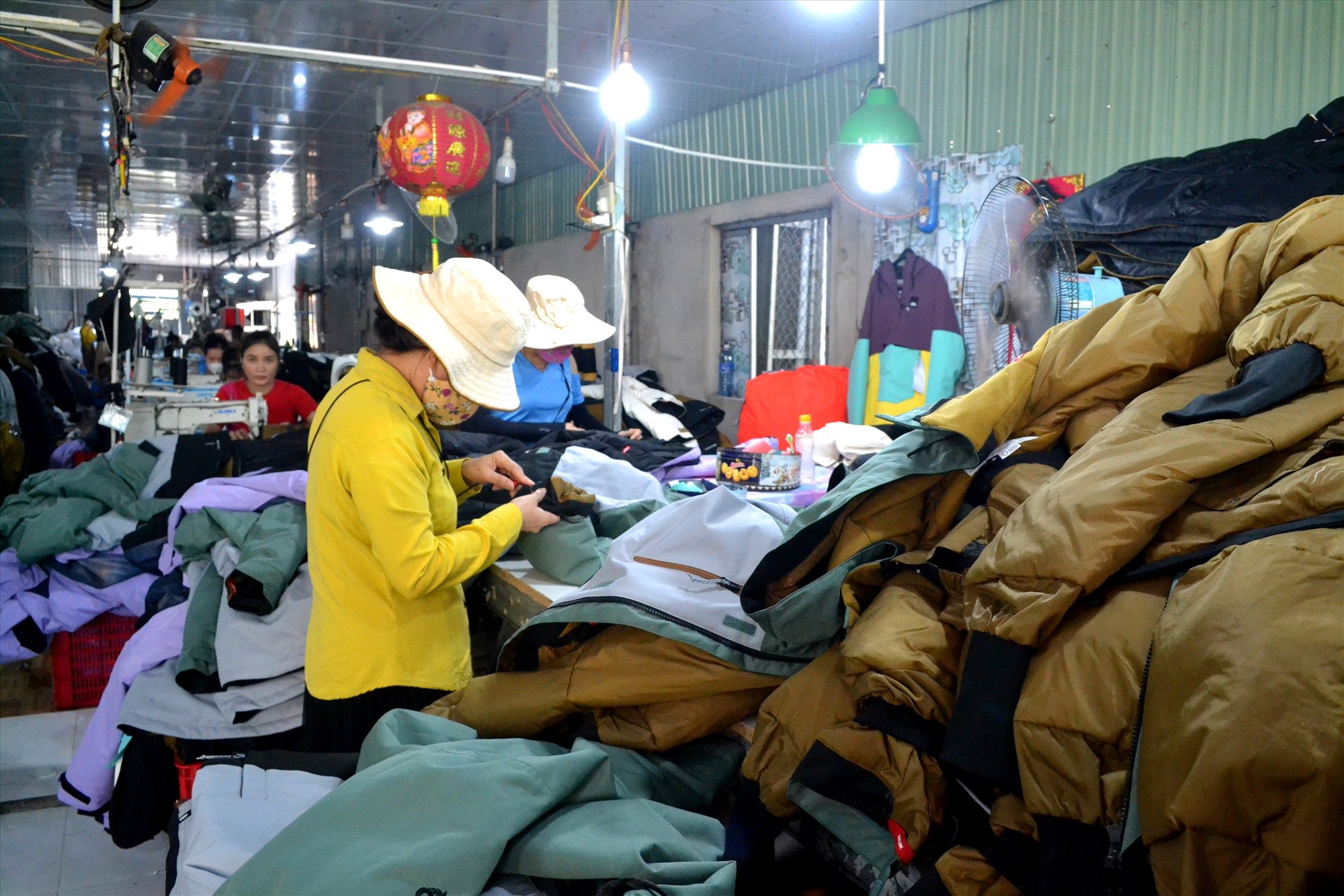 Industrial development creates a mark for the maritime economy in Thang Binh. Photo: NGUYEN QUANG