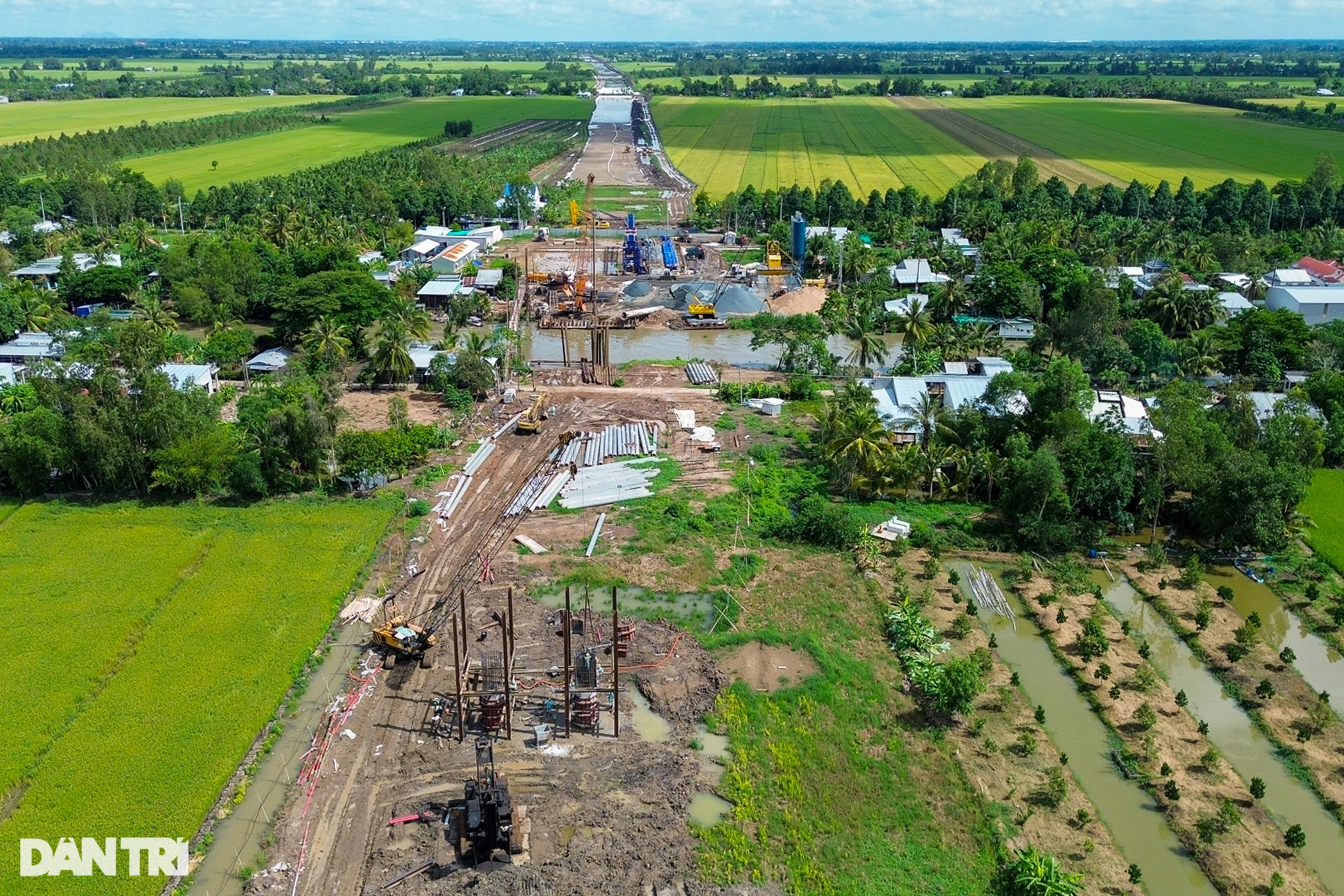 Schnellstraße Chau Doc – Can Tho – Soc Trang wird dringend gebaut, da Sand eintrifft