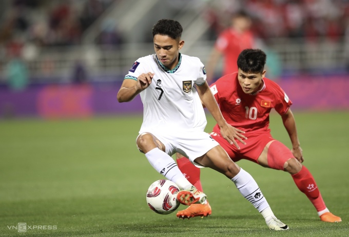 Indonesia's striker Marselino Ferdinan (white shirt). Photo: Lam Thoa