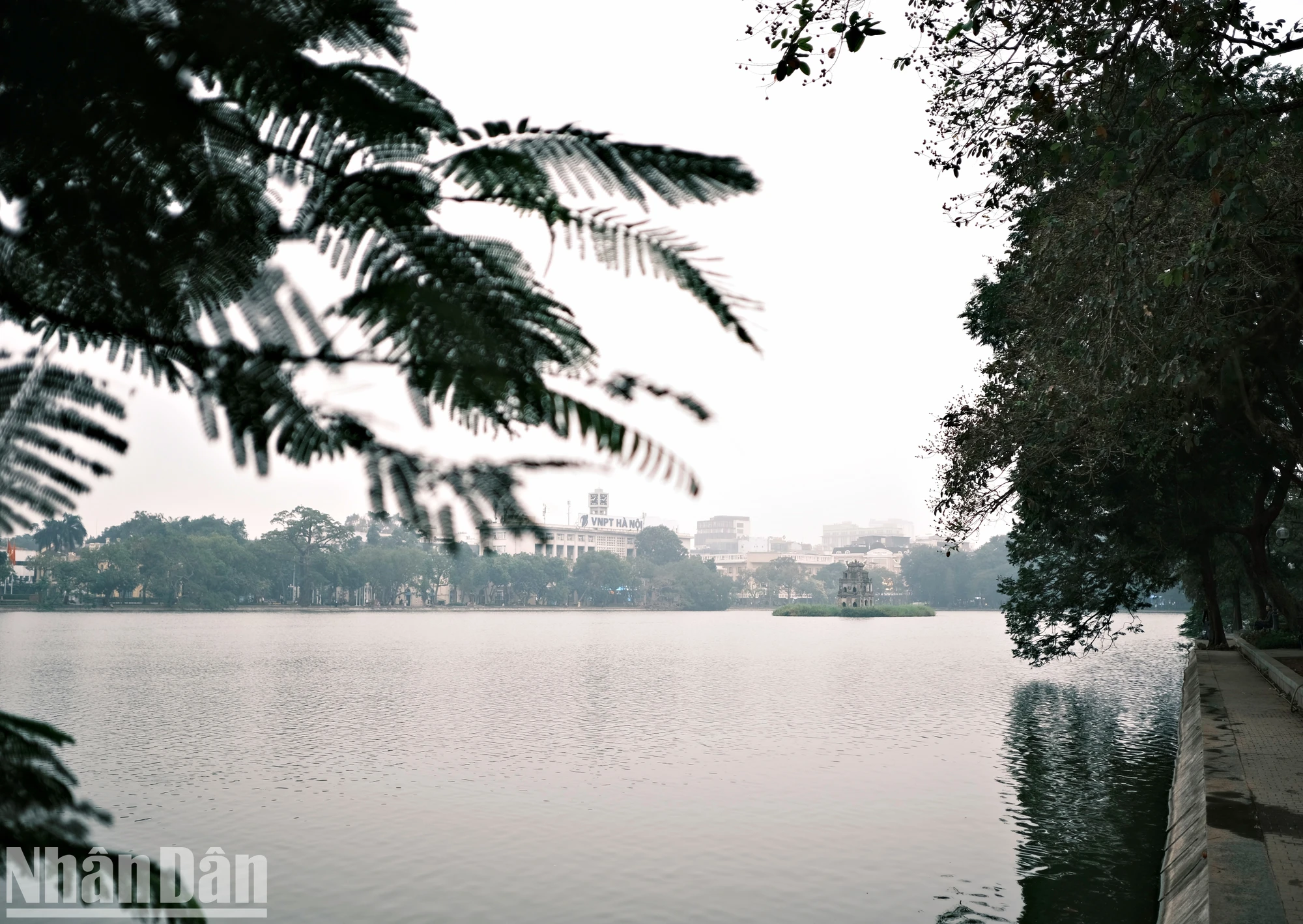 [Foto] El invierno de Hanoi llega tarde foto 9