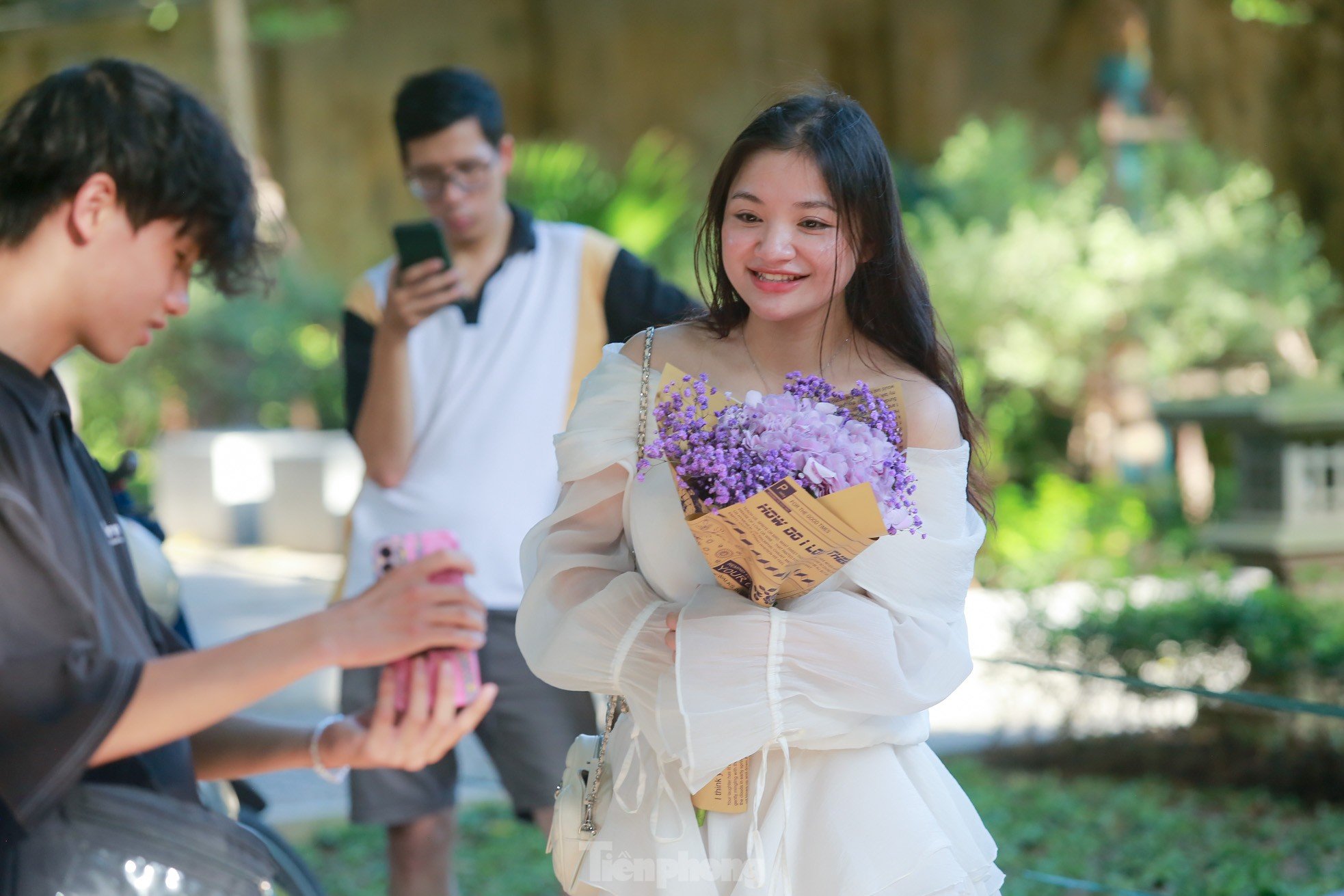 A principios de otoño, la calle más romántica de Hanoi alberga la escena de '1 metro cuadrado, 10 musas' foto 21