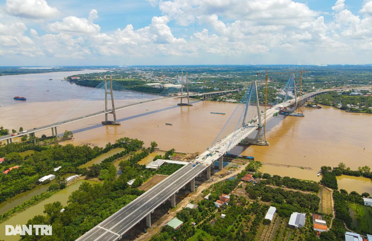 Cầu Mỹ Thuận 2 hợp long nối đôi bờ sông Tiền - 2