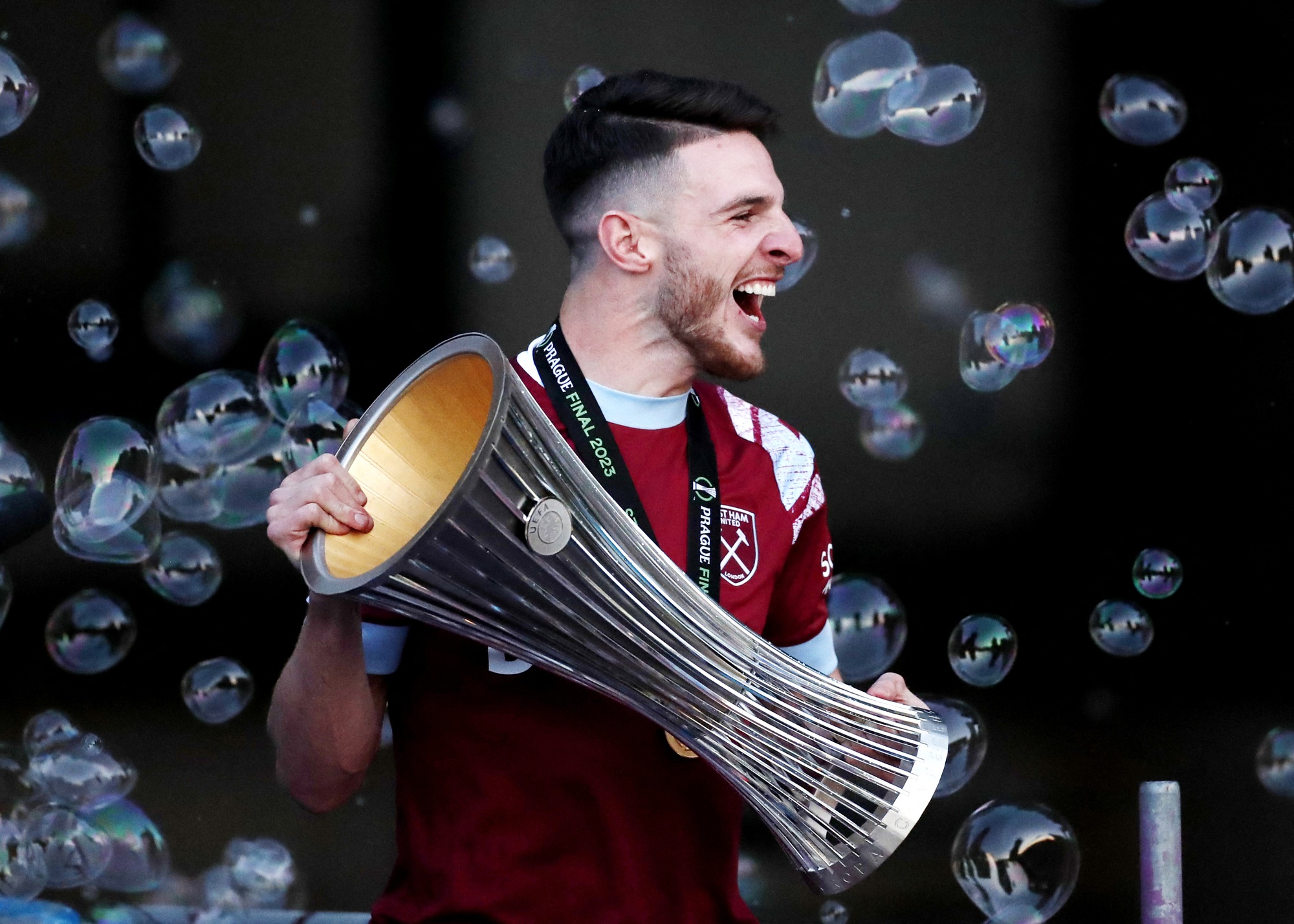 Declan Rice sắp rời West Ham sau ngôi vô địch Conference League - Ảnh 7.