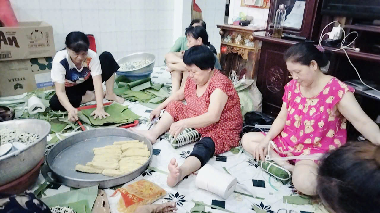 Nếp nhà gieo mầm thiện - Ảnh 1.