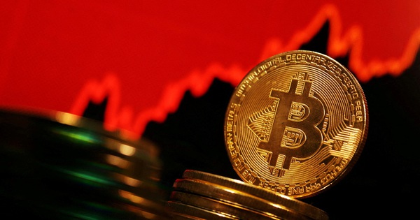 Bitcoin ทะลุหลัก 60,000 ดอลลาร์ ใกล้ทำลายสถิติแล้ว