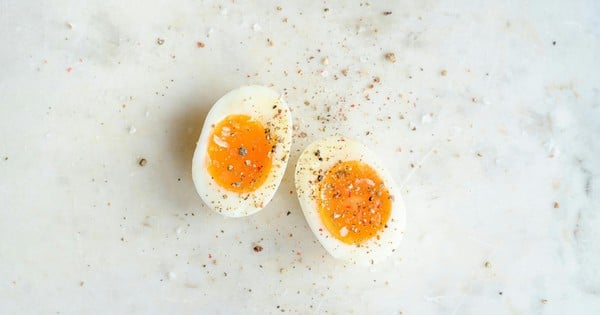 Zu welcher Tageszeit kann man zum Abnehmen am besten Eier essen?