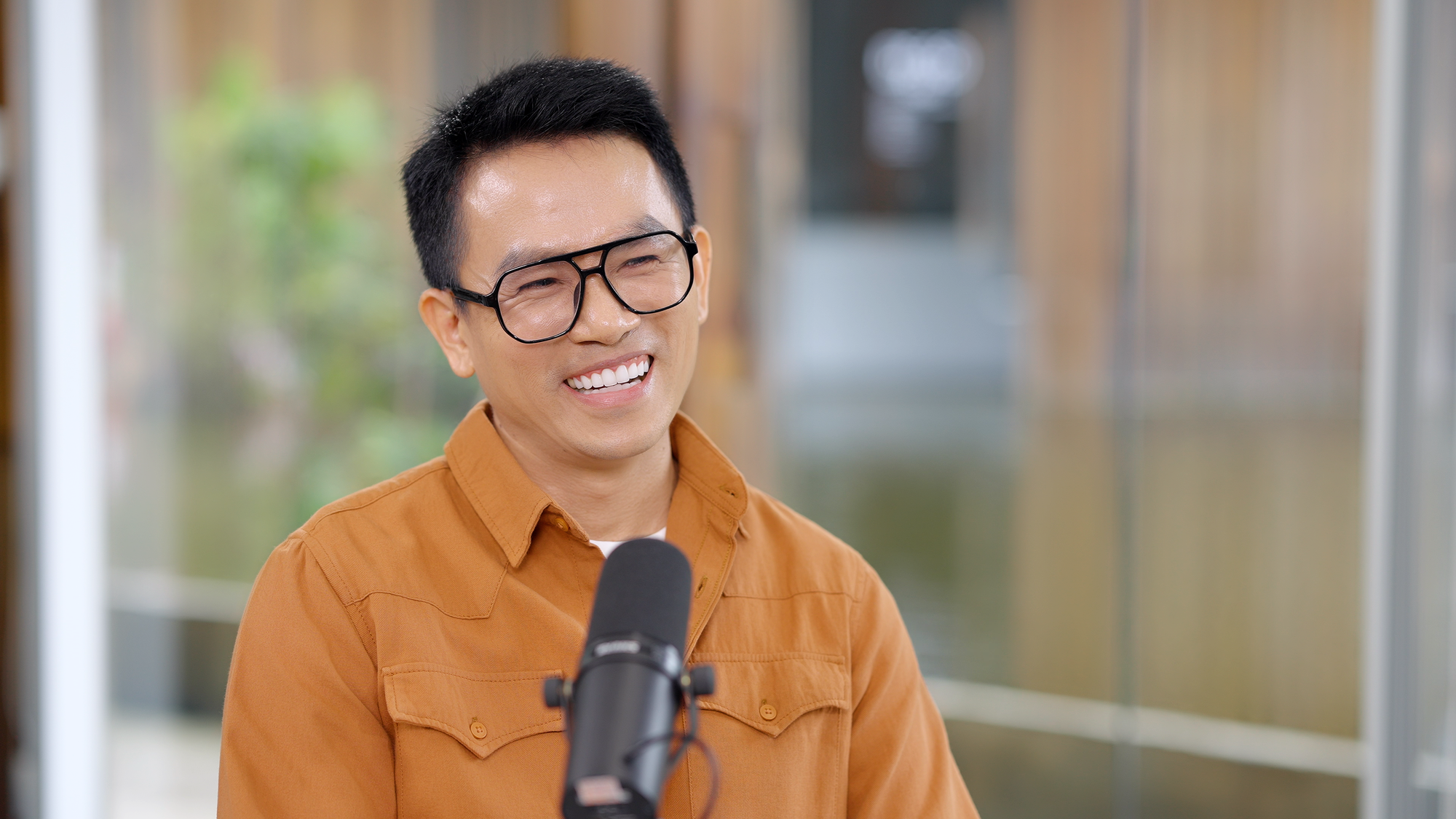 Lê Hồng Lâm: Nhà phê bình tự xưng trên mạng xã hội nên chỉ nhận là 'reviewer' - Ảnh 1.
