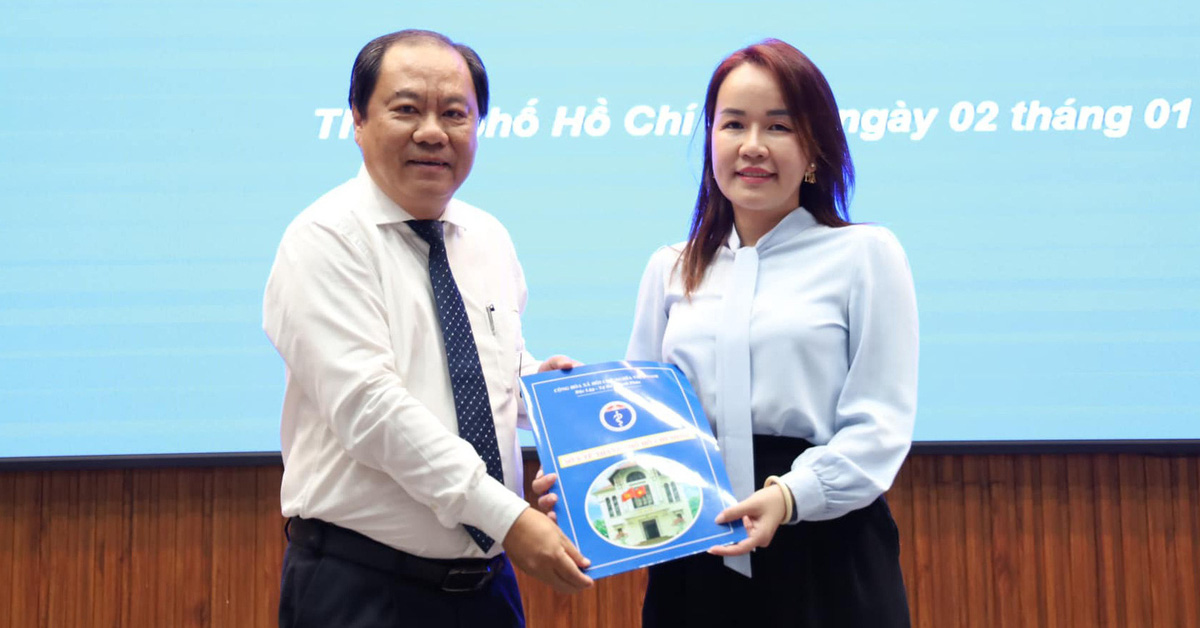 Chief of Office of Ho Chi Minh City Department of Health becomes Deputy Director of Oncology Hospital