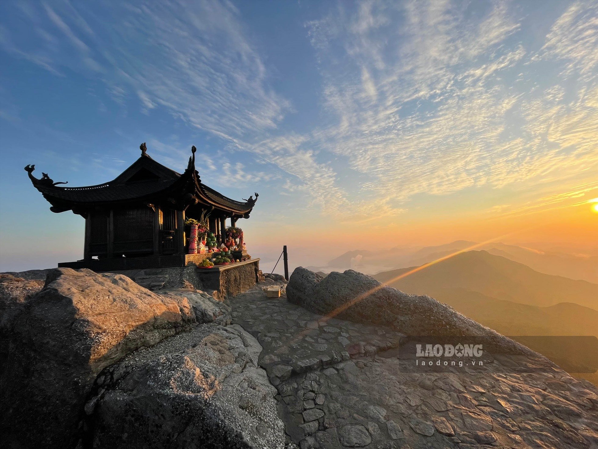 La montagne sacrée Yen Tu à l'occasion de Vu Lan