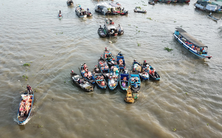 'Chợ nổi ở Thái Lan là giả thì hấp dẫn, còn chợ nổi Cái Răng thật nhưng khách không hài lòng' - Ảnh 6.