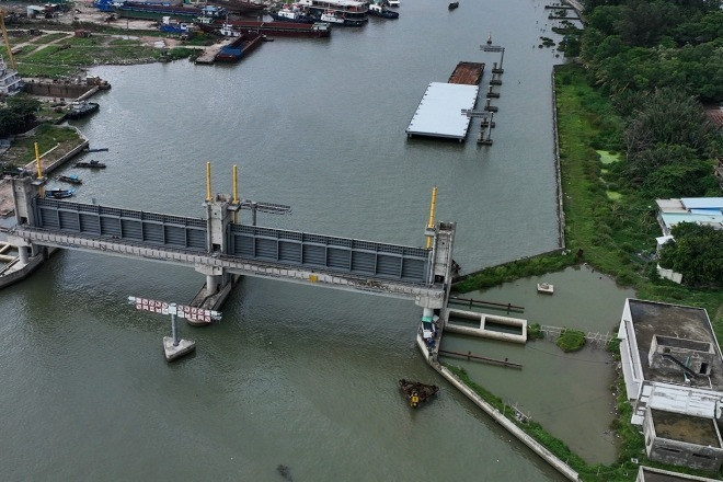 Ho Chi Minh-Ville informe l'Assemblée nationale du projet anti-inondation de 10 000 milliards de VND