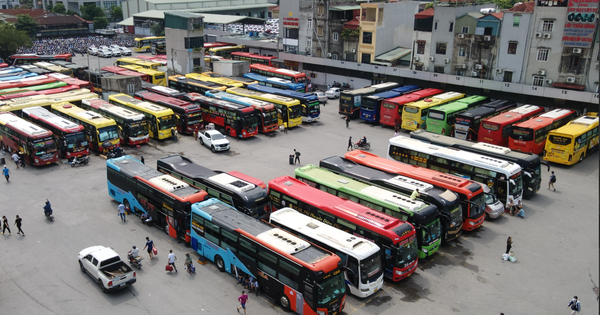 ¿Qué hemos ganado después de ocho años de ajustar las rutas de transporte de pasajeros interprovinciales en Hanoi?