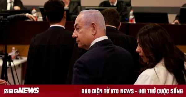 Israeli Prime Minister Netanyahu appears in court for the first time