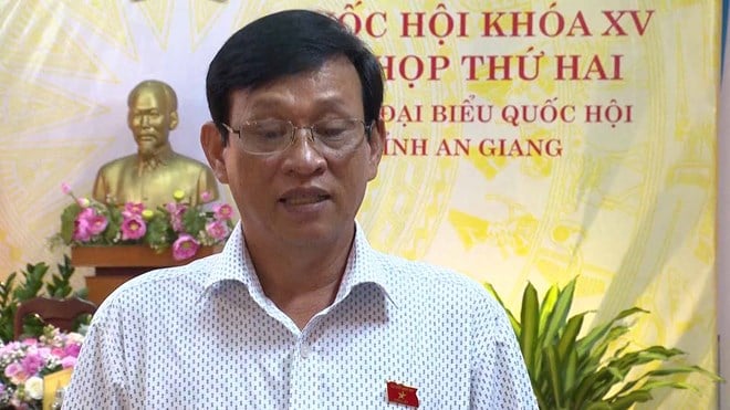 국회에서 Nguyen Van Thanh 씨를 해임하다