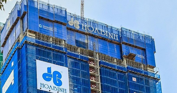 Le bénéfice de Hoa Binh Construction a diminué de plus de 800 milliards de VND après un audit