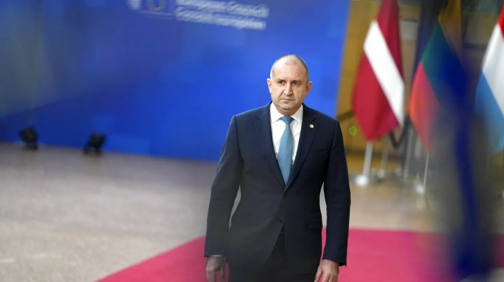 World - Political deadlock, Bulgaria holds 5th election in 2 years