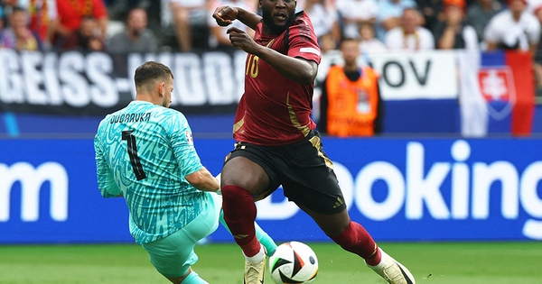 Romania (2 giờ ngày 23.6): Không còn chỗ cho sai lầm, Lukaku hãy thôi ‘vô duyên’