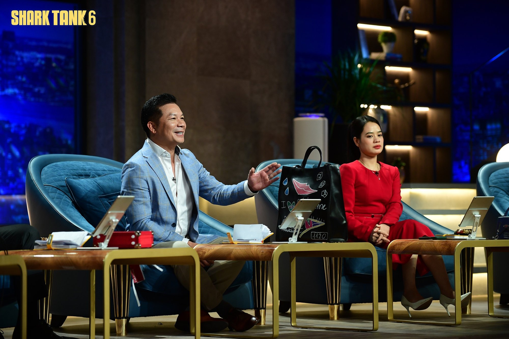 Shark Tank Việt Nam mùa 6 tập 4: Nữ sinh 16 tuổi gọi vốn thành công cho túi xách con mèo - Ảnh 5.