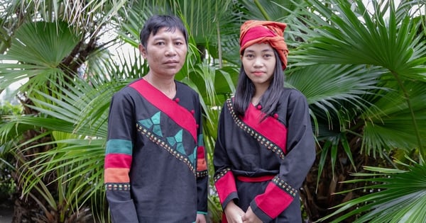 Forming the costumes of the Chut ethnic group in Quang Binh