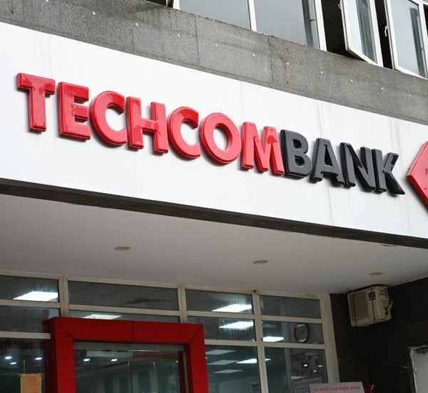 Transaction de plus de 5 400 milliards de VND de la mère du président de Techcombank, Ho Hung Anh