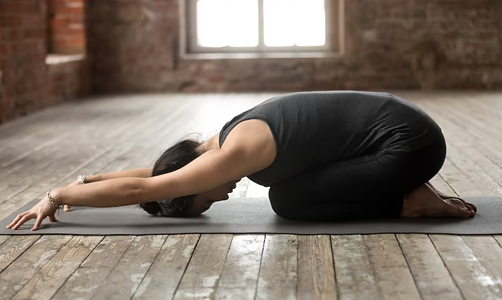 5 ejercicios de yoga para mejorar el insomnio