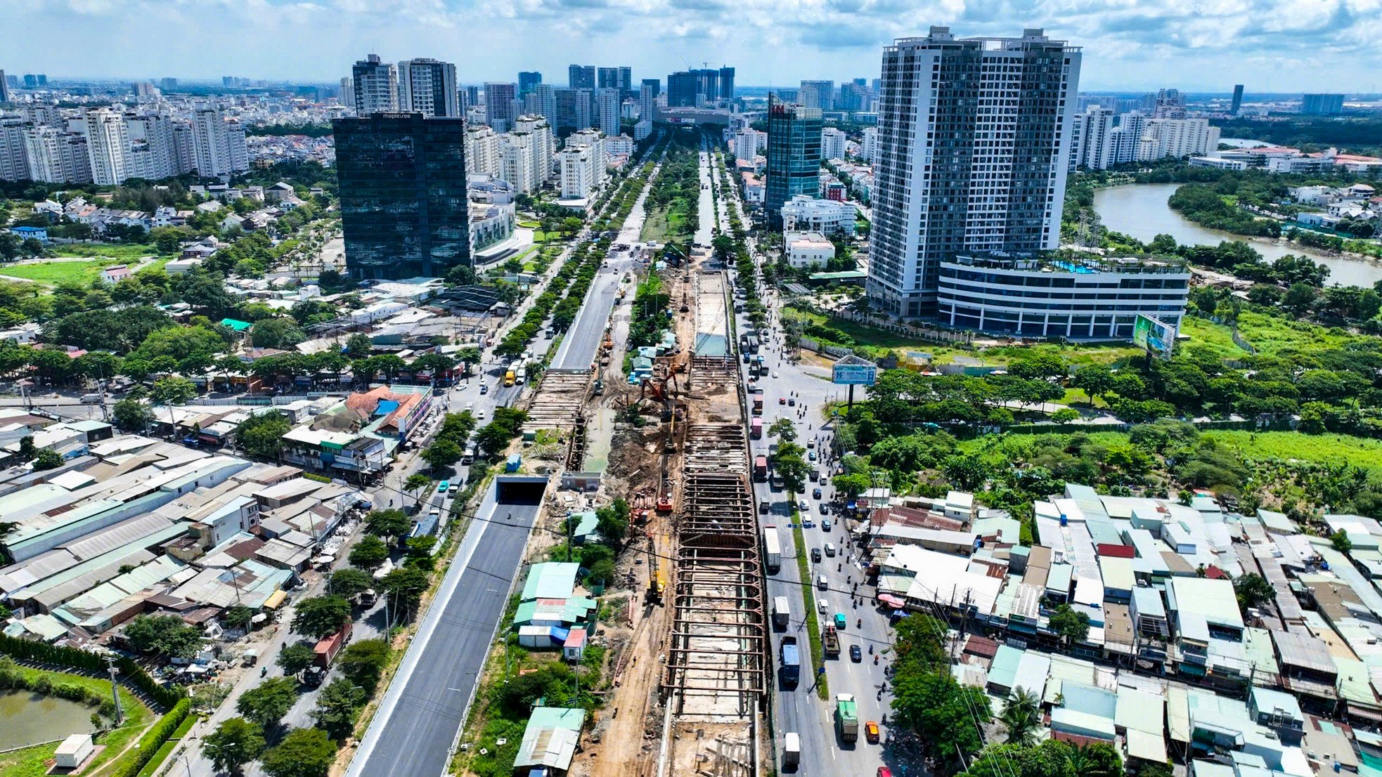 Revealing the underpass at the southern gateway intersection of Ho Chi Minh City, photo 9