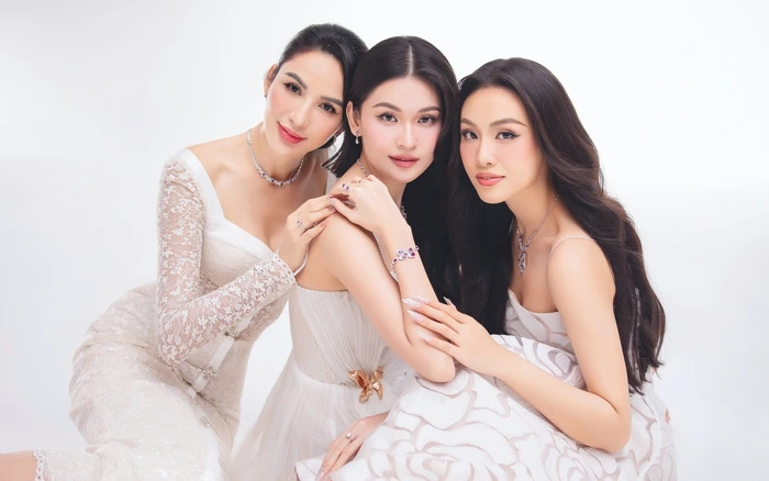 ៣ កញ្ញា​ពាណិជ្ជកម្ម​ក្រៅ​ប្រទេស​កម្រ​ប្រកួត​សម្រស់​ណាស់។
