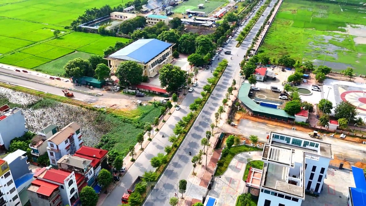 Erfreuen Sie sich an dem Verkehrsprojekt im Wert von über 500 Milliarden VND, das im Südwesten von Hanoi eröffnet werden soll. Foto 7