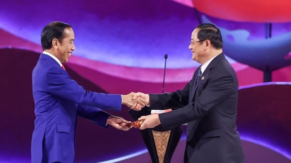 Laos takes over ASEAN chairmanship from Indonesia