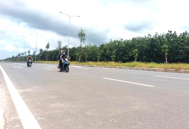 Opening of 2 traffic projects worth 4,300 billion in Binh Duong photo 5