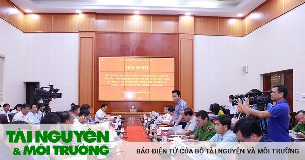 Chung tay giải quyết ô nhiễm dòng Bắc Hưng Hải