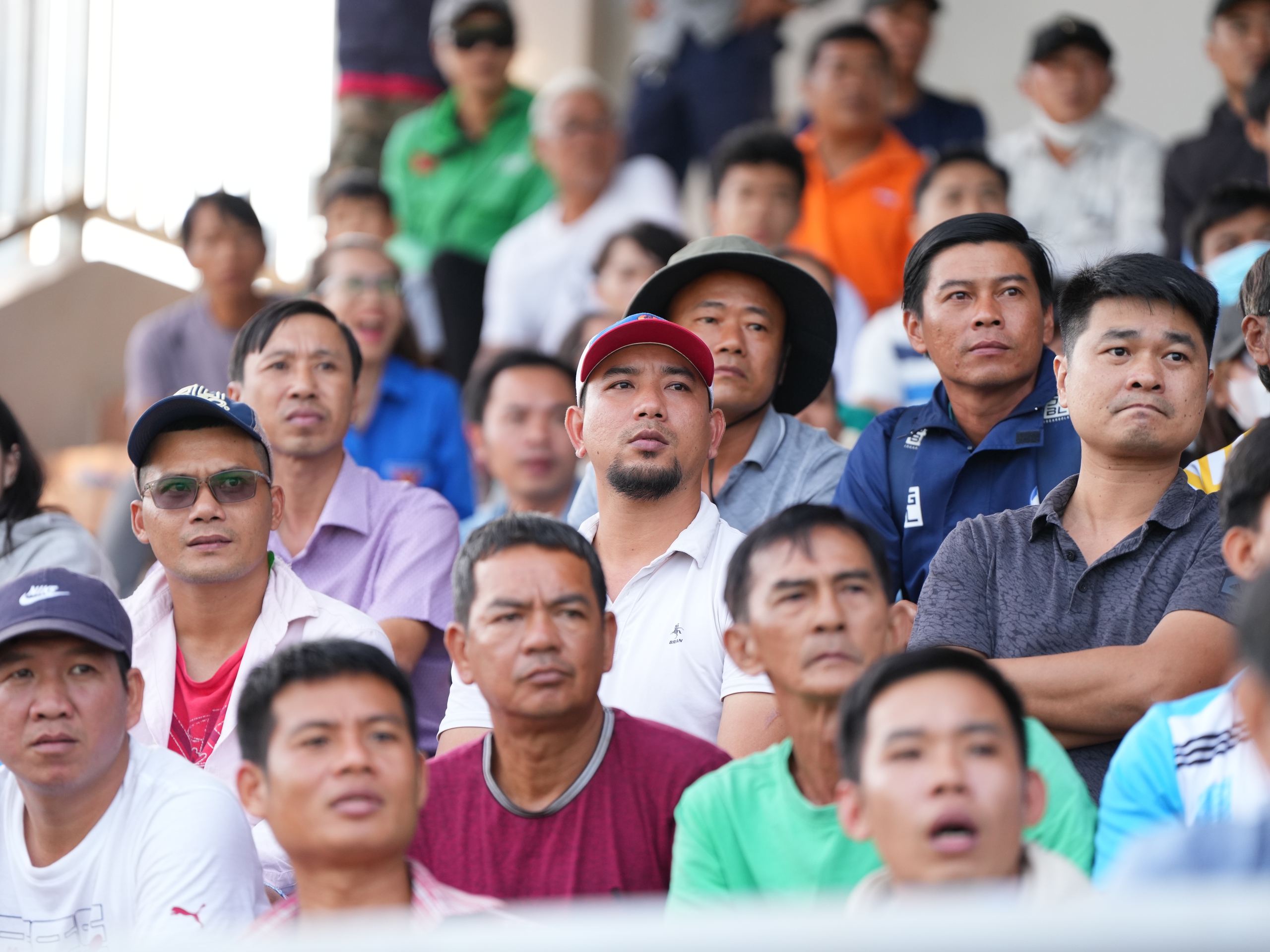 Bóng đã ‘lăn’ đến khu vực Đông Nam bộ, chờ đợi những trận đấu nóng bỏng- Ảnh 3.