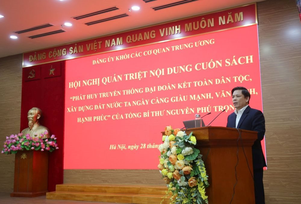 dong-chi-nguyen-van-the.jpeg