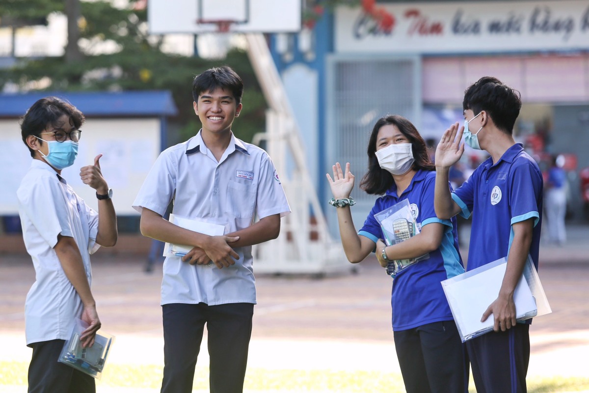 Điểm sàn Đại học Mở TP HCM cao nhất 22